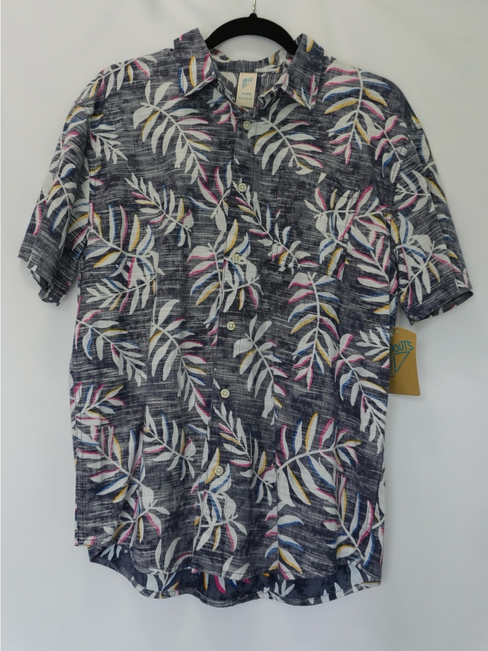 Men's Casual Short-Sleeve Button-Down Shirt - Navy Leaf Print XL boys 18/20